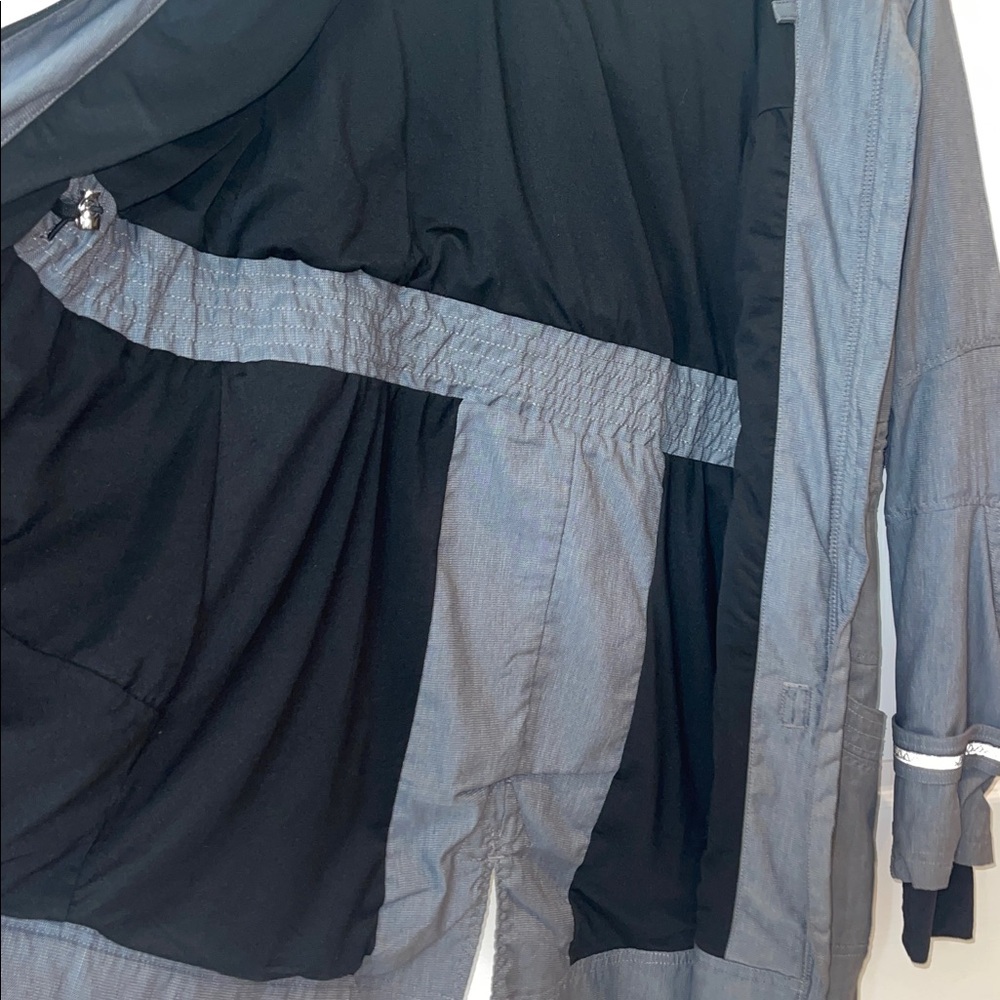 Lululemon jacket - Picture 8 of 8